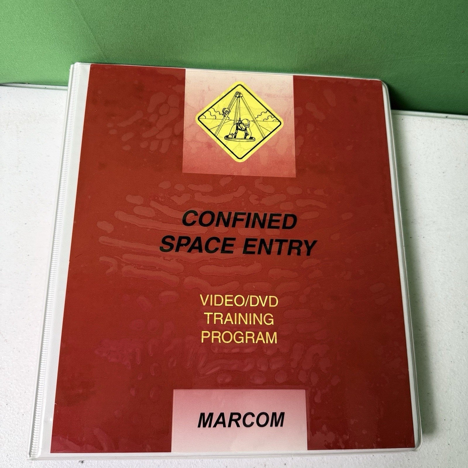 MARCOM V000CSE9EO Confined Space Entry DVD